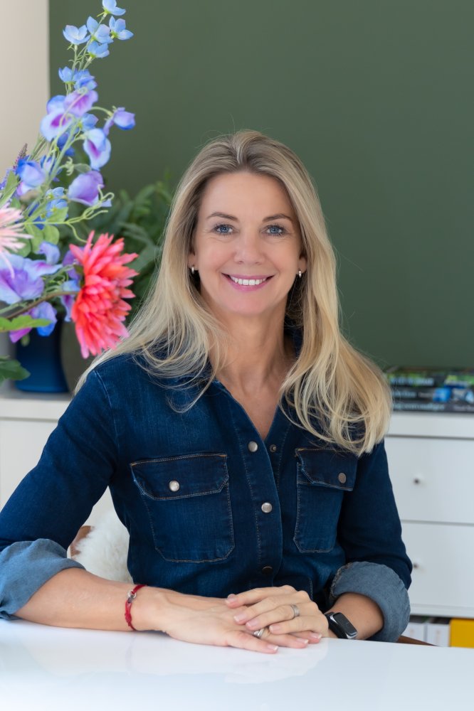 C.M.  Smith - van Opzeeland