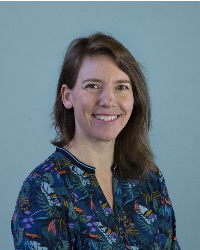 V.  Schnetz